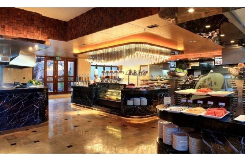 Готель Four Season Ocean Courtyard Hotel, 5★