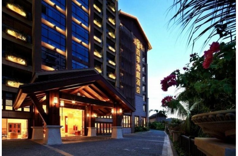 Готель Four Season Ocean Courtyard Hotel, 5★