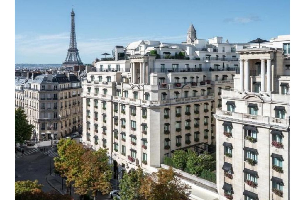 Готель Four Seasons Hotel George V, 5★ Готель Four Seasons Hotel George V, 5★