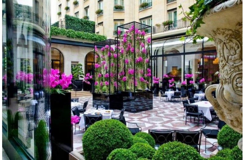 Готель Four Seasons Hotel George V, 5★ Готель Four Seasons Hotel George V, 5★