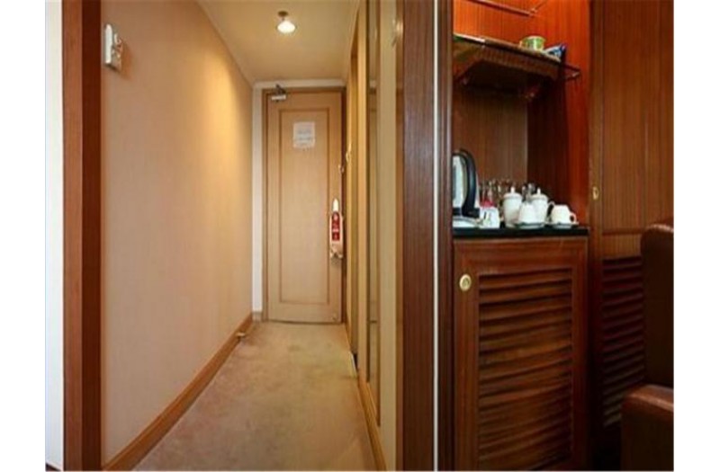 Готель Fujian Hotel, 4★