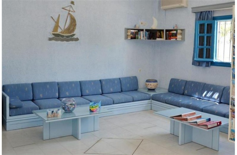 Готель Galeana Beach Hotel, 2★