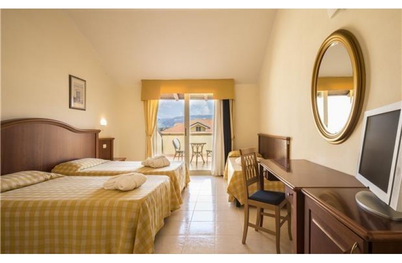 Готель Garden Resort Calabria (ex. Valtur Garden Calabria), 4★ Готель Garden Resort Calabria (ex. Valtur Garden Calabria), 4★