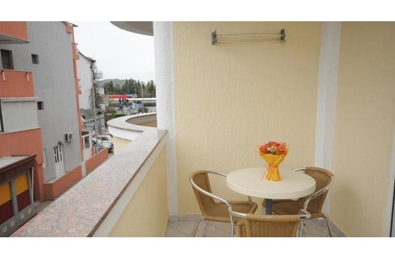 Готель Garni Hotel Mb, 3★ Готель Garni Hotel Mb, 3★