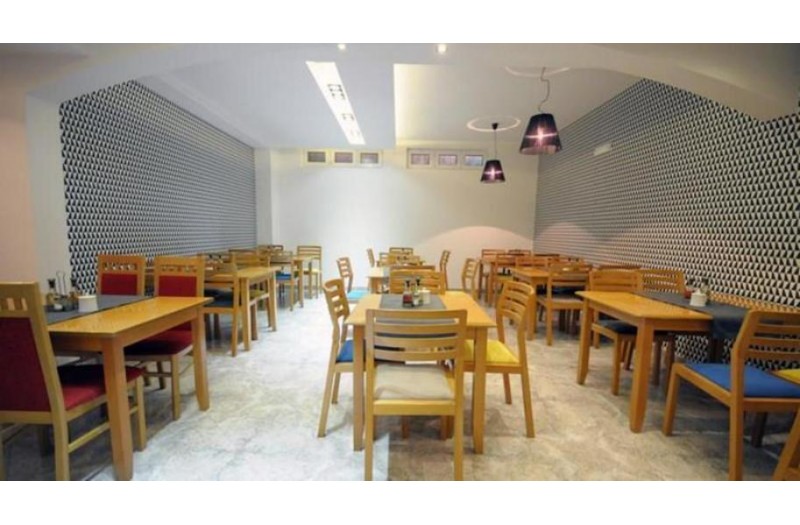 Готель Garni Hotel Mb, 3★ Готель Garni Hotel Mb, 3★