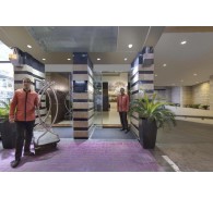 Готель Gateway Hotel, 3★