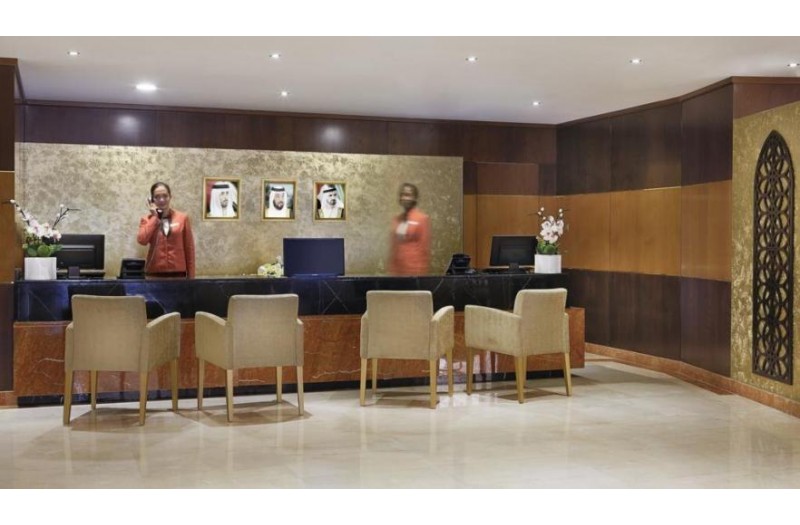 Готель Gateway Hotel, 3★