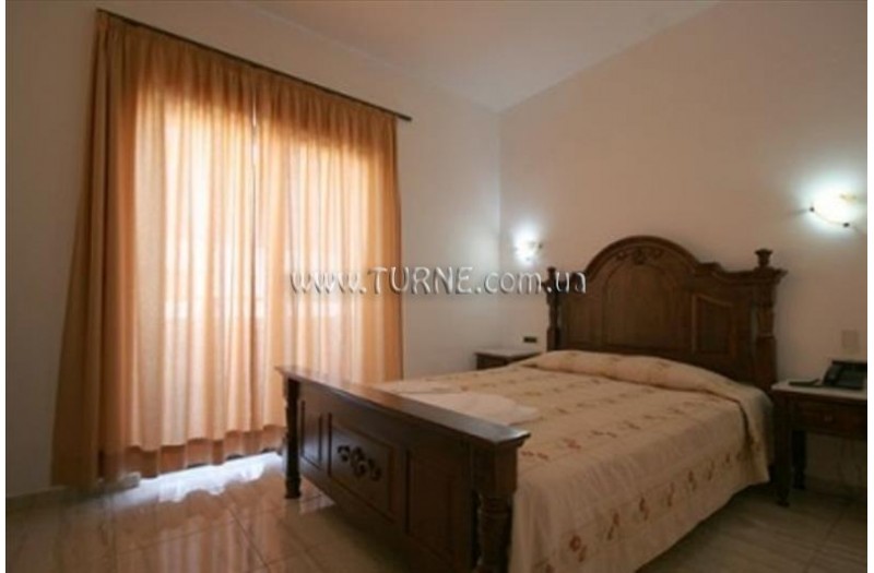 Готель Geraniotis Beach Hotel, 4★