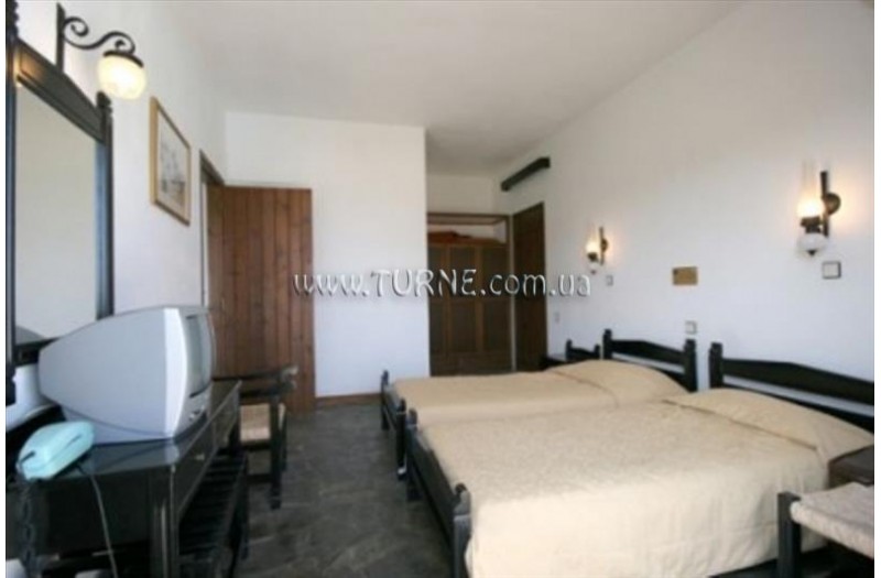 Готель Geraniotis Beach Hotel, 4★