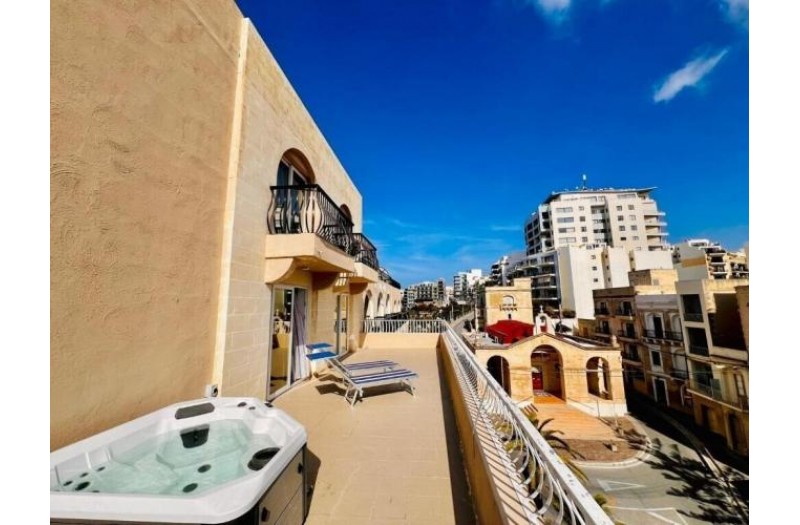 Готель Gillieru Harbour Hotel, 4★ Готель Gillieru Harbour Hotel, 4★