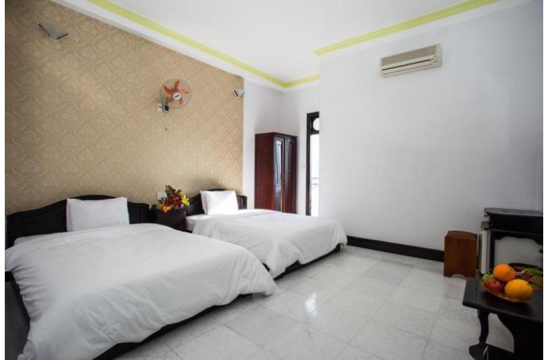 Готель Golden Tulip Hotel, 3★