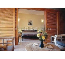 Готель Grand Bleu Hotel, 3★