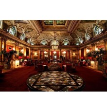 Готель Grand Hotel Plaza, 5★