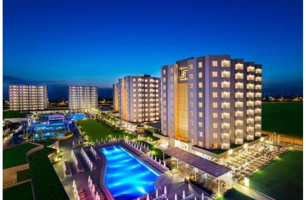 Готель Grand Park Lara, 5★