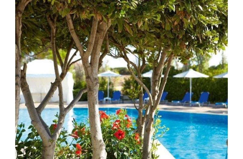 Готель Grecotel Meli Palace, 4★