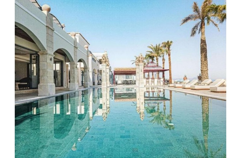 Готель Grecotel Plaza Beach House (ex. Grecotel Plaza Spa Apartments), 4★
