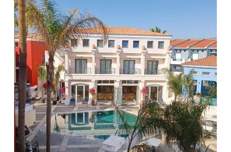 Готель Grecotel Plaza Beach House (ex. Grecotel Plaza Spa Apartments), 4★