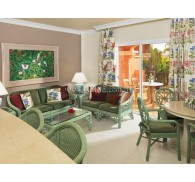 Готель Green Garden Resort & Suites, 4★