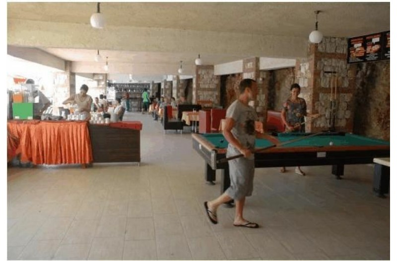 Готель Grove Hotel, 2★