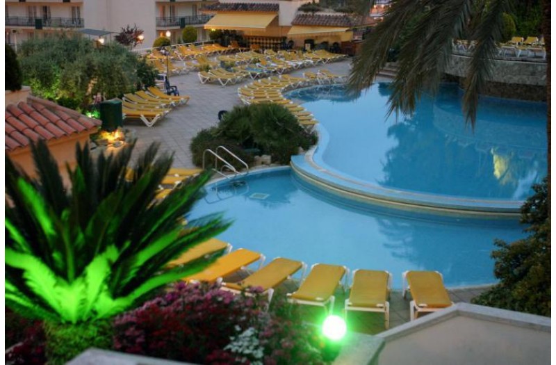 Готель Guitart Gold Central Park Resort & Spa, 4★