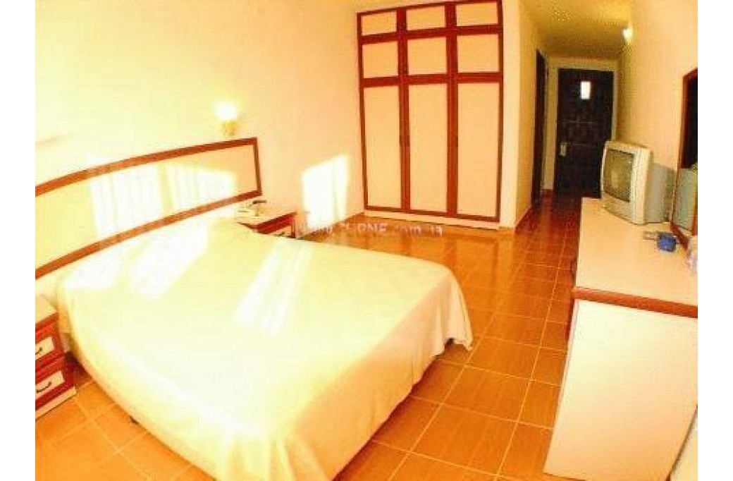 Готель Gumbet Aquarium Beach Hotel (ex. Peda Hotels Akvaryum Beach), 3★ Готель Gumbet Aquarium Beach Hotel (ex. Peda Hotels Akvaryum Beach), 3★