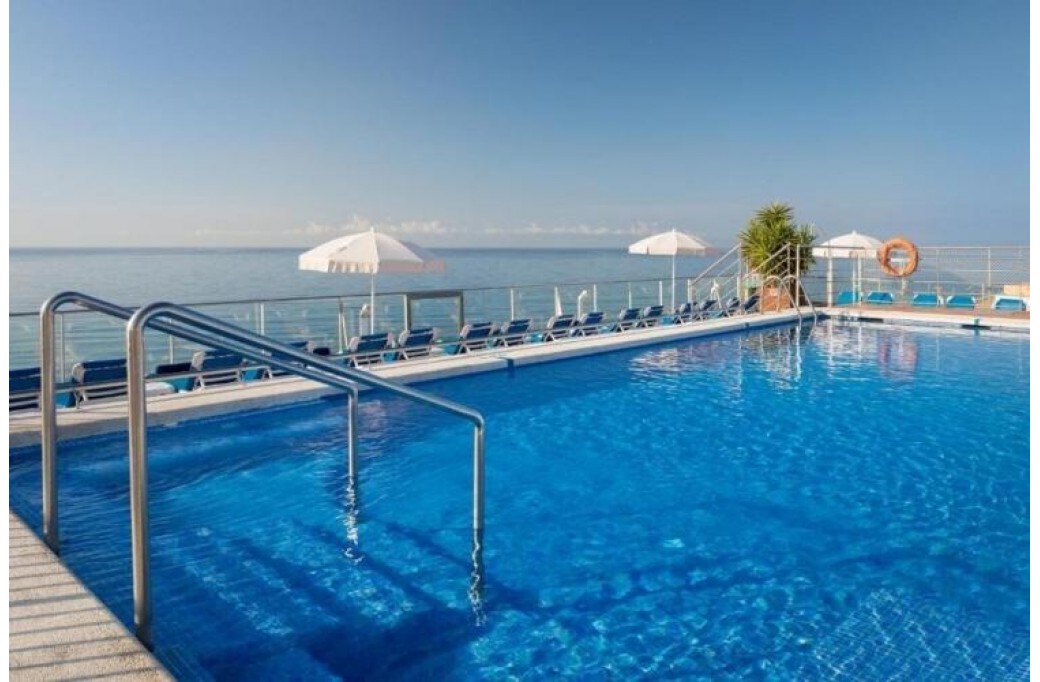 Готель H.Top Pineda Palace Maresme, 4★