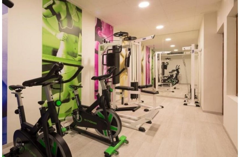 Готель H.Top Pineda Palace Maresme, 4★