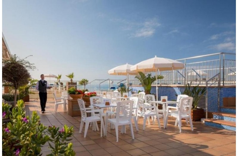 Готель H.Top Pineda Palace Maresme, 4★