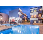 Готель Happy Days Studios & Apts, 4★
