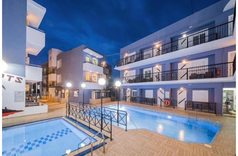 Готель Happy Days Studios & Apts, 4★ Готель Happy Days Studios & Apts, 4★