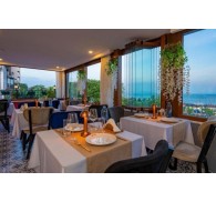 Готель Harmony Hotel, 3★