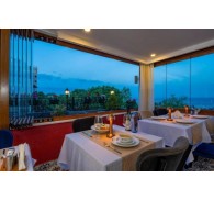 Готель Harmony Hotel, 3★