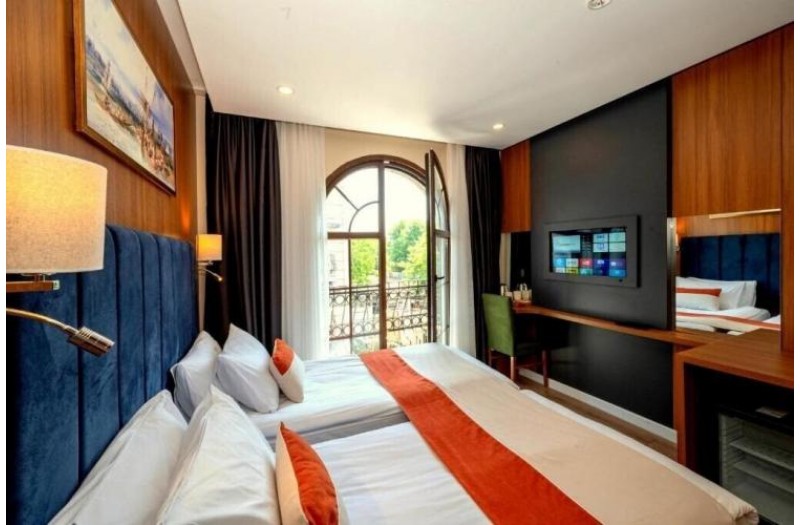 Готель Harmony Hotel, 3★