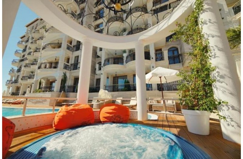 Готель Harmony Suites - 10, 4★ Готель Harmony Suites - 10, 4★