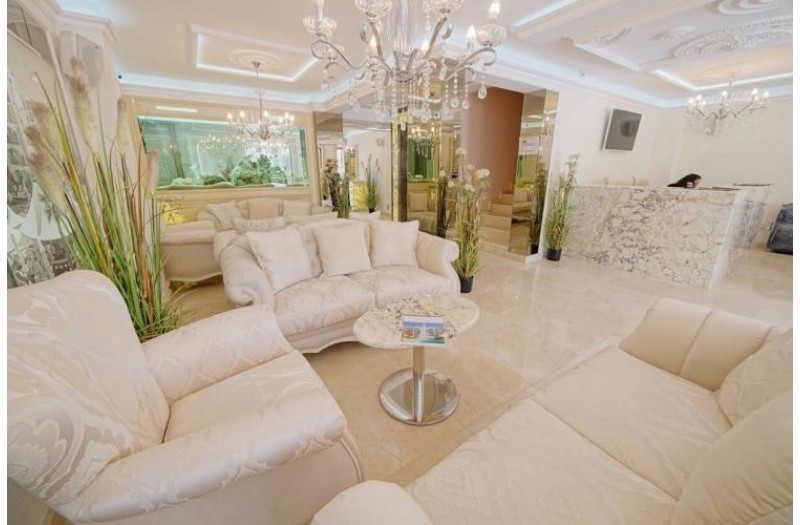 Готель Harmony Suites 8, 9 - Dream Island, 4★