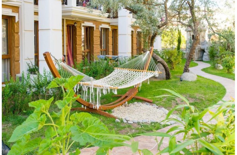 Готель Harmony Suites 8, 9 - Dream Island, 4★