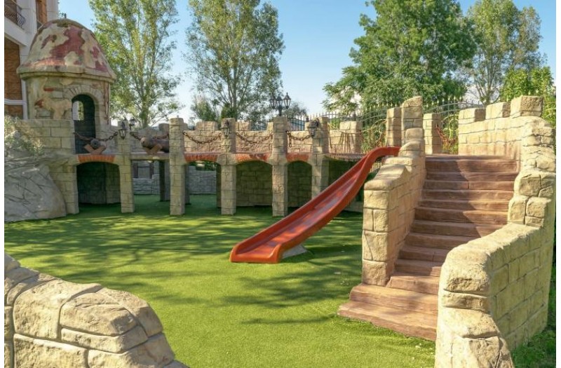 Готель Harmony Suites 8, 9 - Dream Island, 4★