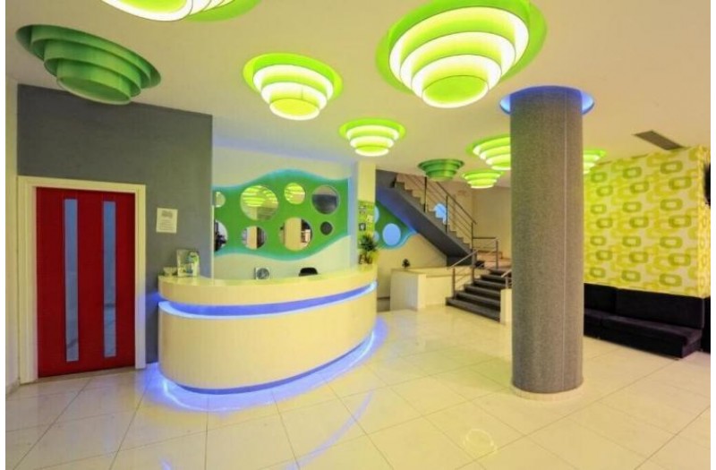 Готель Hermes Hotel Malia, 3★