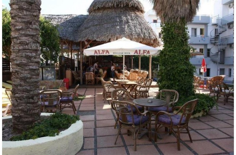 Готель Hersonissos Blue (ex. Averinos), 2★ Готель Hersonissos Blue (ex. Averinos), 2★