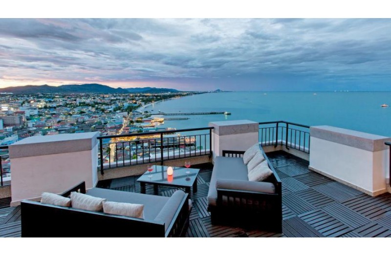 Готель Hilton Hua Hin Resort And SPA, 5★ Готель Hilton Hua Hin Resort And SPA, 5★