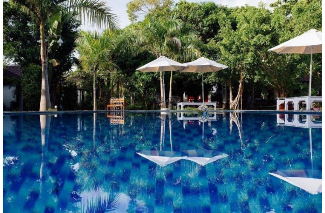 Готель Hoa Nhat Lan Bungalow, 2★ Готель Hoa Nhat Lan Bungalow, 2★