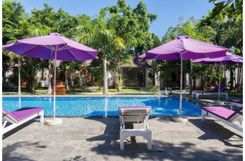 Готель Hoa Nhat Lan Bungalow, 2★ Готель Hoa Nhat Lan Bungalow, 2★