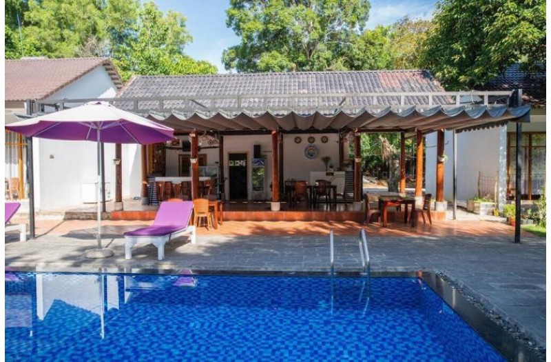 Готель Hoa Nhat Lan Bungalow, 2★ Готель Hoa Nhat Lan Bungalow, 2★