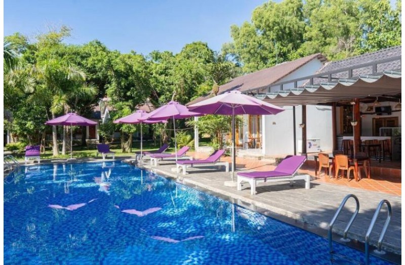 Готель Hoa Nhat Lan Bungalow, 2★ Готель Hoa Nhat Lan Bungalow, 2★