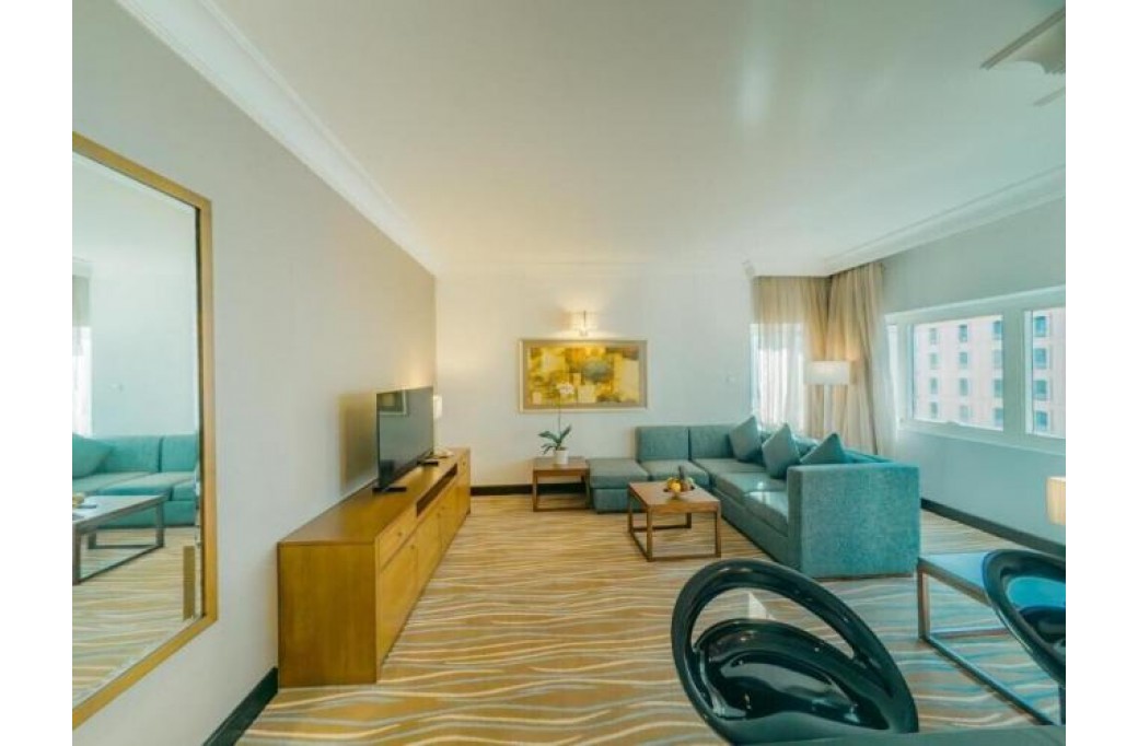 Готель Holiday Inn Abu Dhabi Downtown, 4★ Готель Holiday Inn Abu Dhabi Downtown, 4★