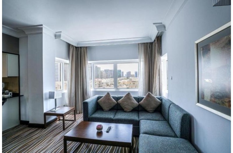 Готель Holiday Inn Abu Dhabi Downtown, 4★ Готель Holiday Inn Abu Dhabi Downtown, 4★