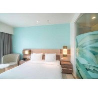 Готель Holiday Inn Express Patong Beach Central, 3★
