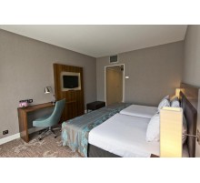 Готель Holiday Inn Nice, 4★