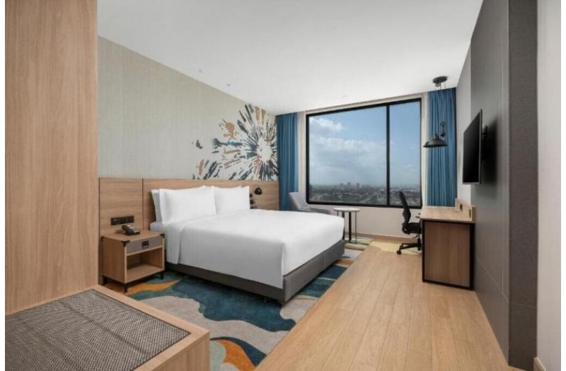 Готель Holiday Inn & Suites Siracha Laemchabang, 4★ Готель Holiday Inn & Suites Siracha Laemchabang, 4★
