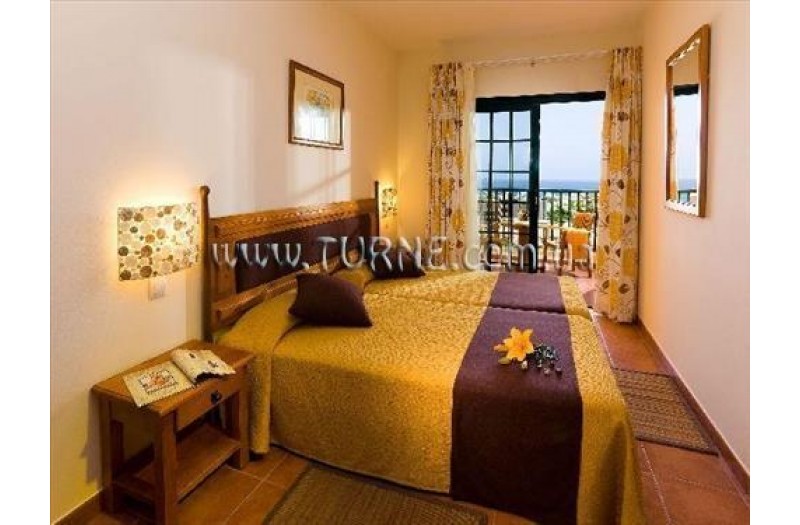 Готель Hotel A. Isabel, 4★
